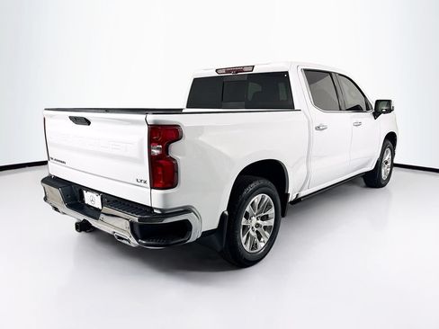 Used 2021 Chevrolet Silverado 1500 LTZ w/ LTZ Premium Package AWD/4WD image 5