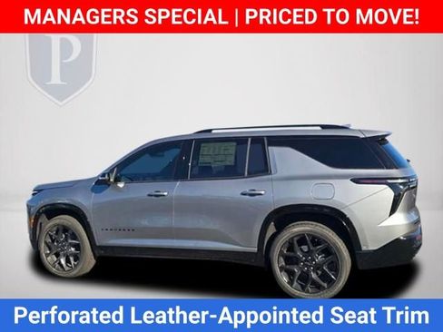 New 2026 Chevrolet Traverse RS FWD image 10