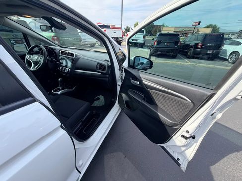 Used 2019 Honda Fit EX image 23