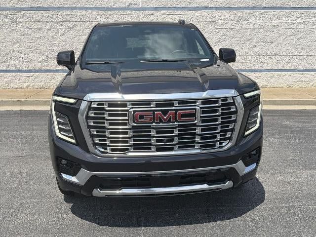 Used 2025 GMC Yukon Denali w/ Sun & Power Step Package AWD/4WD image 2