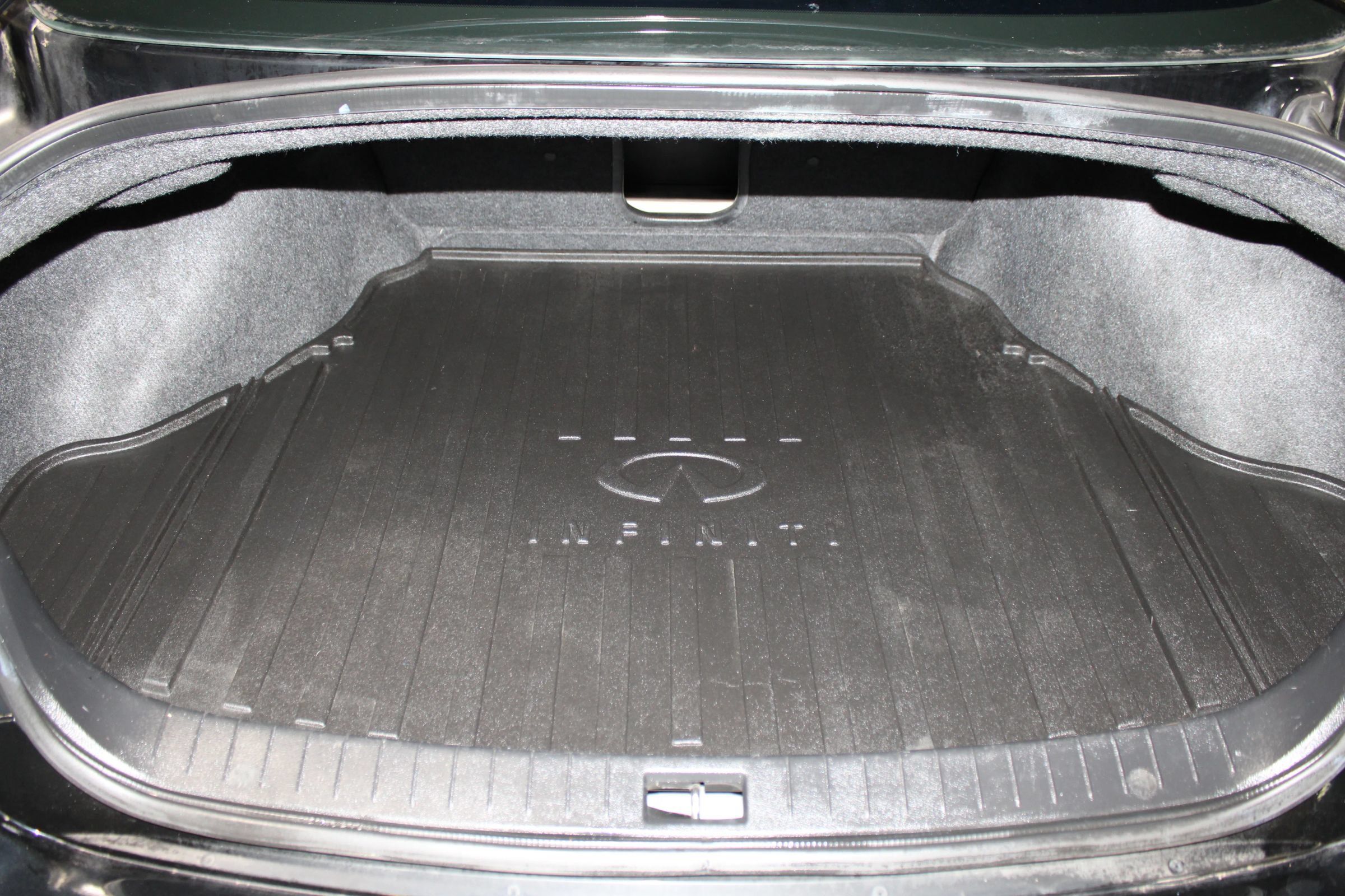 Used 2014 INFINITI Q50 Premium w/ Navigation Package AWD/4WD image 36
