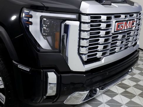 Used 2024 GMC Sierra 2500 Denali w/ Denali Reserve Package AWD/4WD image 50