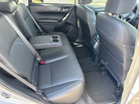 Used 2018 Subaru Forester 2.5i Limited image 11