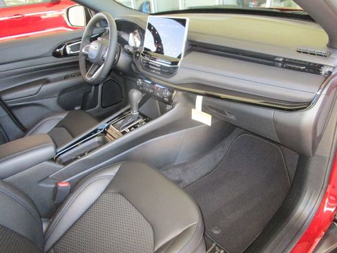 New 2026 Jeep Compass Latitude image 21