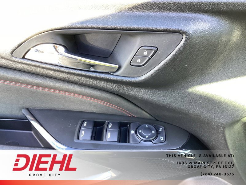 Used 2025 Chevrolet Trax RS w/ Driver Confidence Package FWD image 18