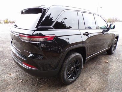 New 2026 Jeep Grand Cherokee Altitude