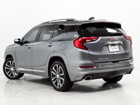 Used 2018 GMC Terrain Denali w/ Advanced Safety Package AWD/4WD image 31