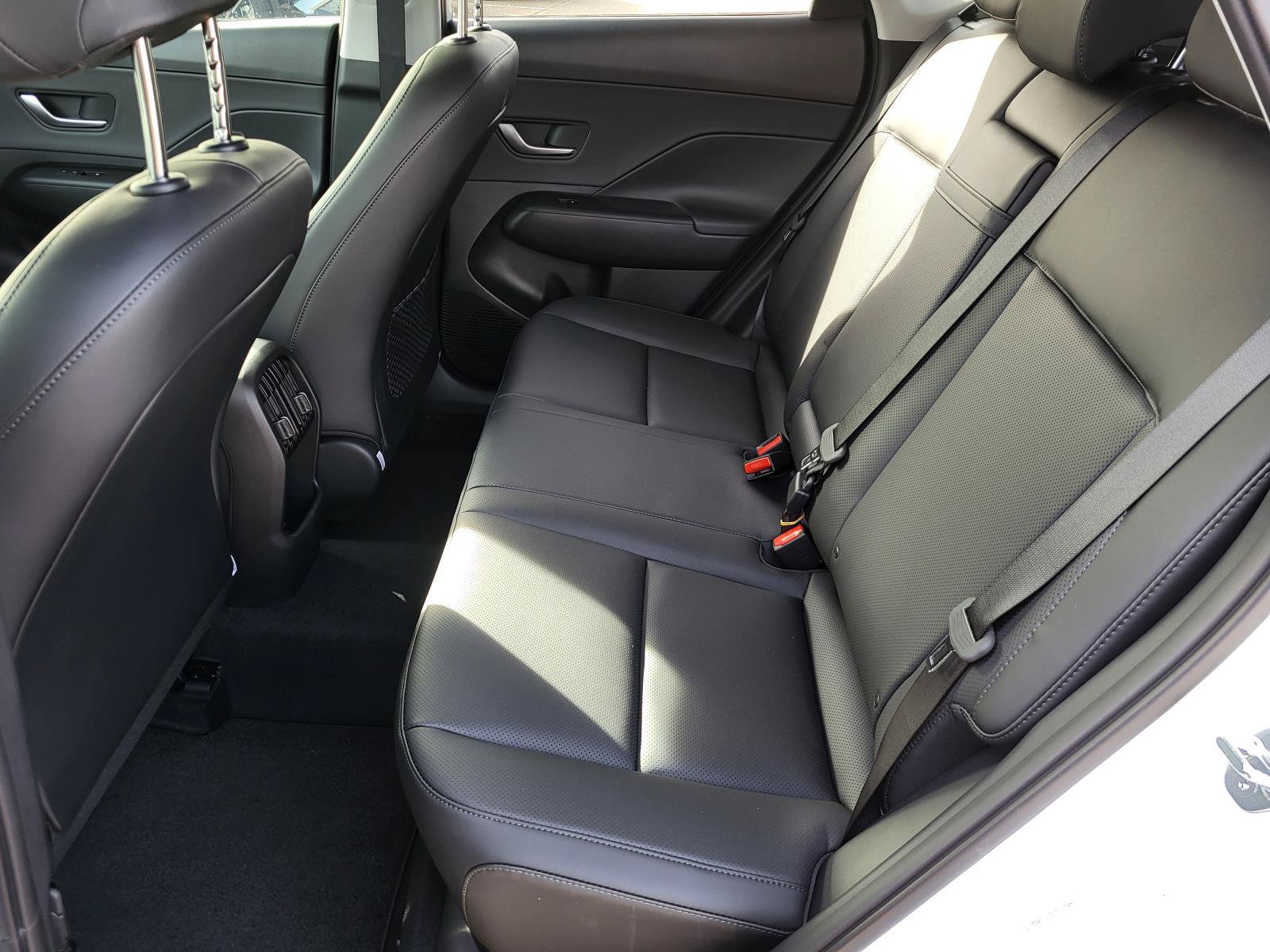 New 2026 Hyundai Kona Limited FWD image 13