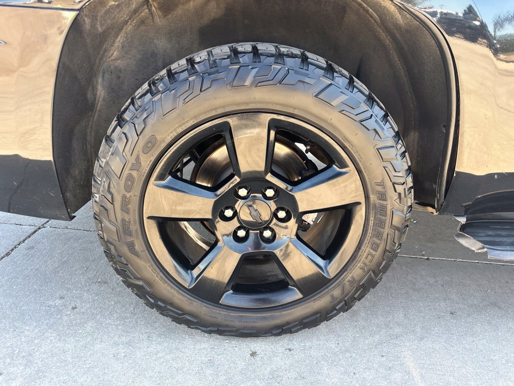 Used 2017 Chevrolet Tahoe LT w/ LT Midnight Edition RWD image 39