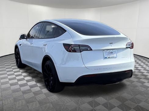 Used 2020 Tesla Model Y Long Range AWD/4WD image 4