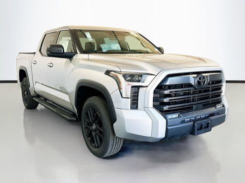 New 2026 Toyota Tundra SR5 AWD/4WD image 3