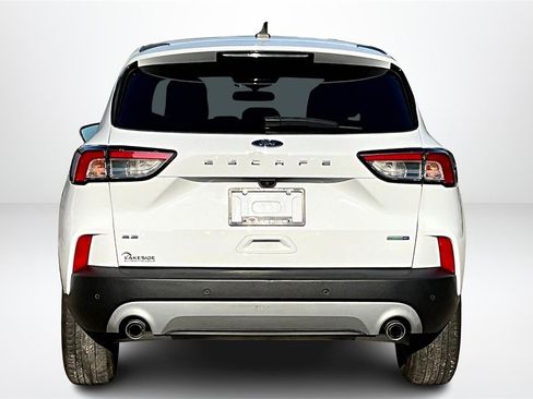 Used 2020 Ford Escape SE image 6