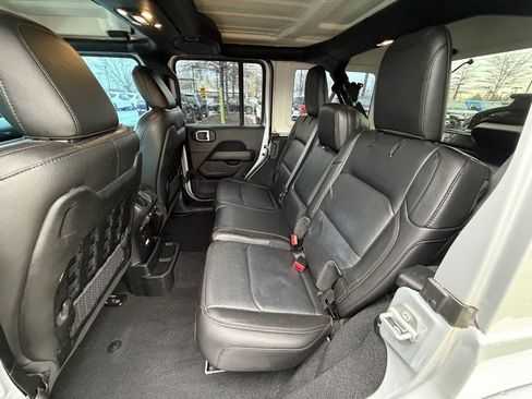 Certified 2023 Jeep Wrangler Unlimited Rubicon 392 w/ Xtreme Recon 35" Tire Package image 18