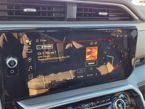 Used 2023 GMC Sierra 1500 Denali w/ Denali Reserve Package image 10