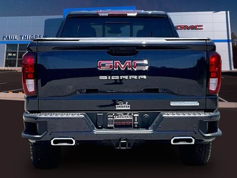 New 2025 GMC Sierra 1500 Elevation AWD/4WD image 4