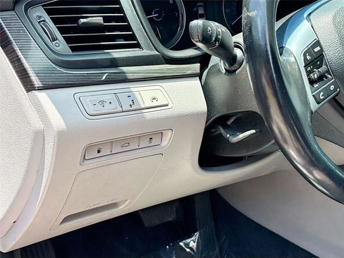 Used 2019 Hyundai Sonata Limited FWD image 10