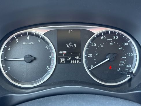 Used 2025 Nissan Kicks Play S FWD image 10