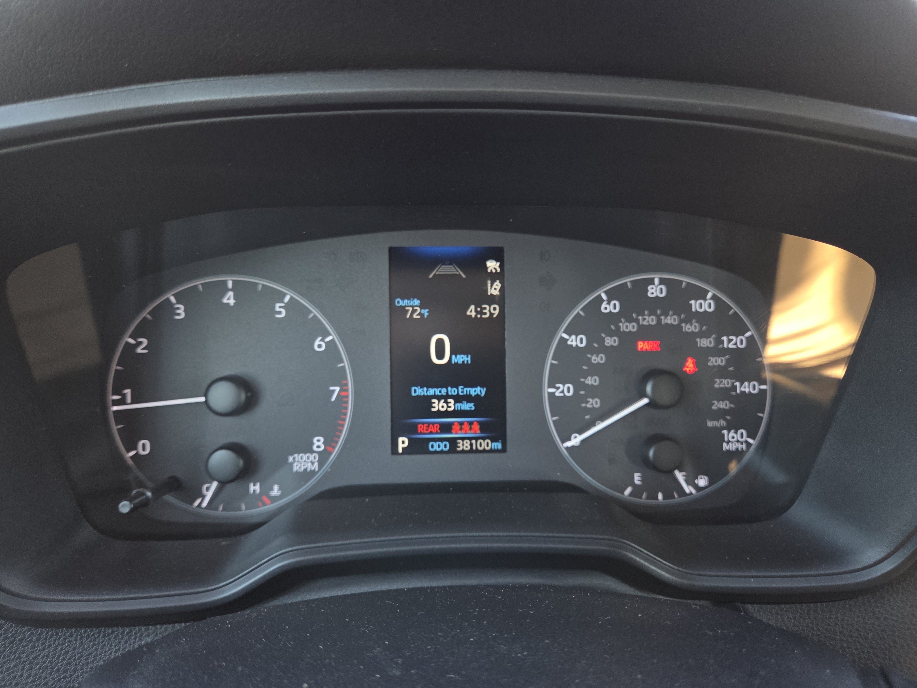 Used 2025 Toyota Corolla LE FWD image 29