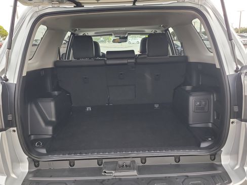 Certified 2022 Toyota 4Runner SR5 Premium image 11