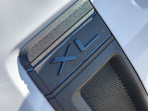 New 2026 Ford Maverick XL image 11