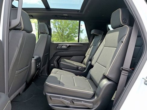New 2026 Chevrolet Tahoe Premier w/ Sun And Tow Package AWD/4WD image 6