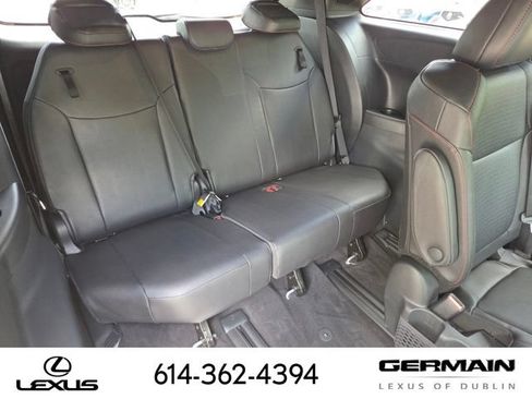 Used 2025 Toyota Sienna XSE w/ XSE Plus Package AWD/4WD image 28