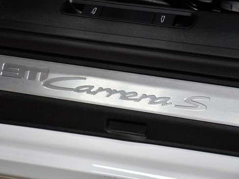 Used 2021 Porsche 911 Carrera S RWD image 26
