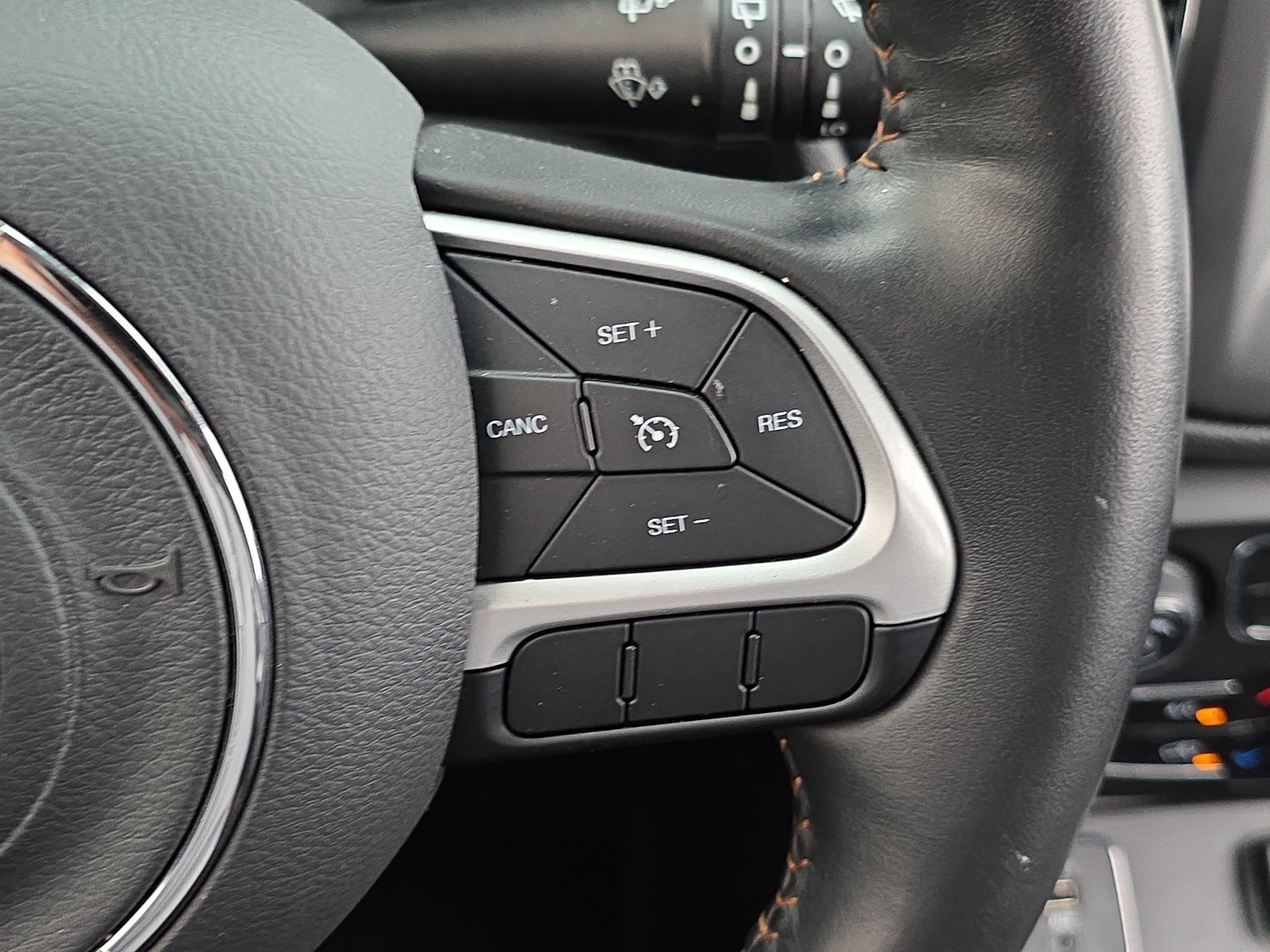 Used 2019 Jeep Compass Latitude w/ Popular Equipment Group FWD image 13