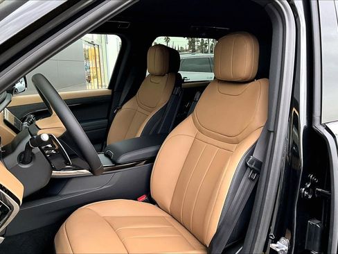 New 2026 Land Rover Range Rover Sport Dynamic SE image 9