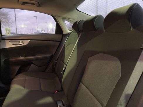 Used 2023 Kia Forte LXS image 11