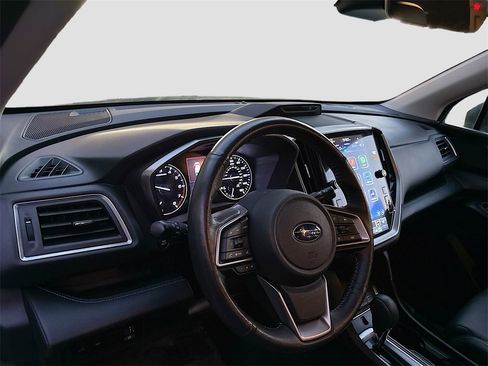 Used 2023 Subaru Ascent Limited image 9
