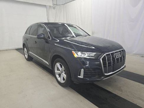 Used 2023 Audi Q7 2.0T Premium w/ Convenience Package AWD/4WD image 3