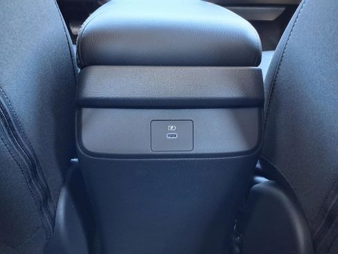 New 2026 Nissan Sentra SV w/ SV Convenience Package FWD image 24