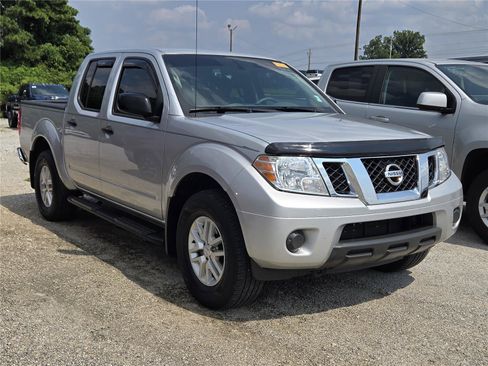 Used 2021 Nissan Frontier SV AWD/4WD image 3