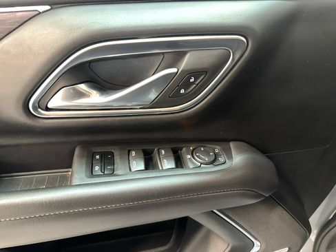 Certified 2023 Chevrolet Suburban LT image 14