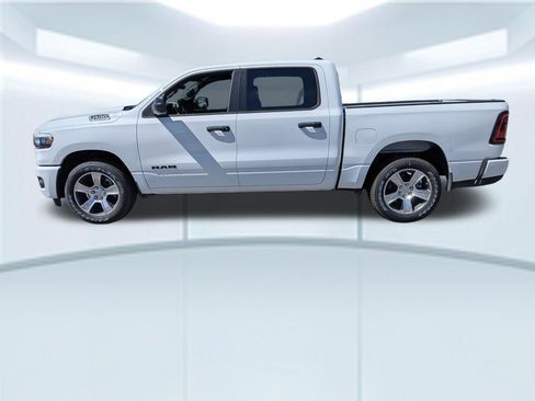 New 2026 RAM 1500 Express RWD image 2