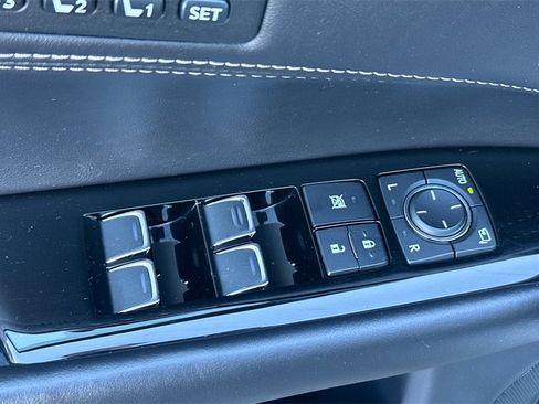 Used 2017 Lexus GS 350 F Sport image 12