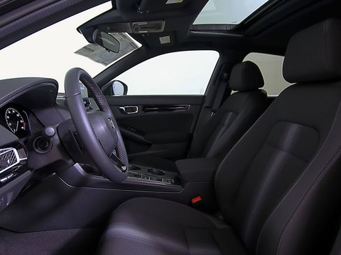 Certified 2025 Honda Civic Sport image 21