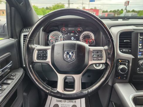 Used 2022 RAM 1500 Classic Warlock AWD/4WD image 18