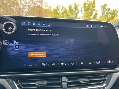 New 2026 Chevrolet Equinox EV RS image 27