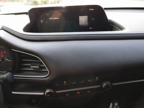 Certified 2025 MAZDA CX-30 AWD 2.5 S image 30