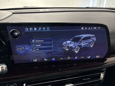 New 2026 Chevrolet Traverse Z71 w/ Driver Confidence Package AWD/4WD image 64