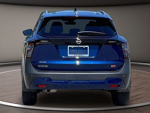 Certified 2025 Nissan Kicks SR w/ Interior Electronics Package FWD image 4