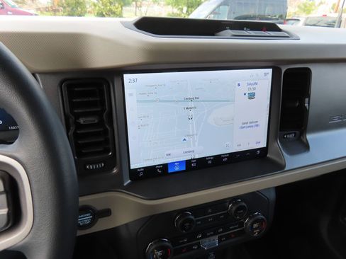 Used 2025 Ford Bronco Big Bend image 24