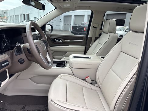 Used 2021 GMC Yukon Denali image 17