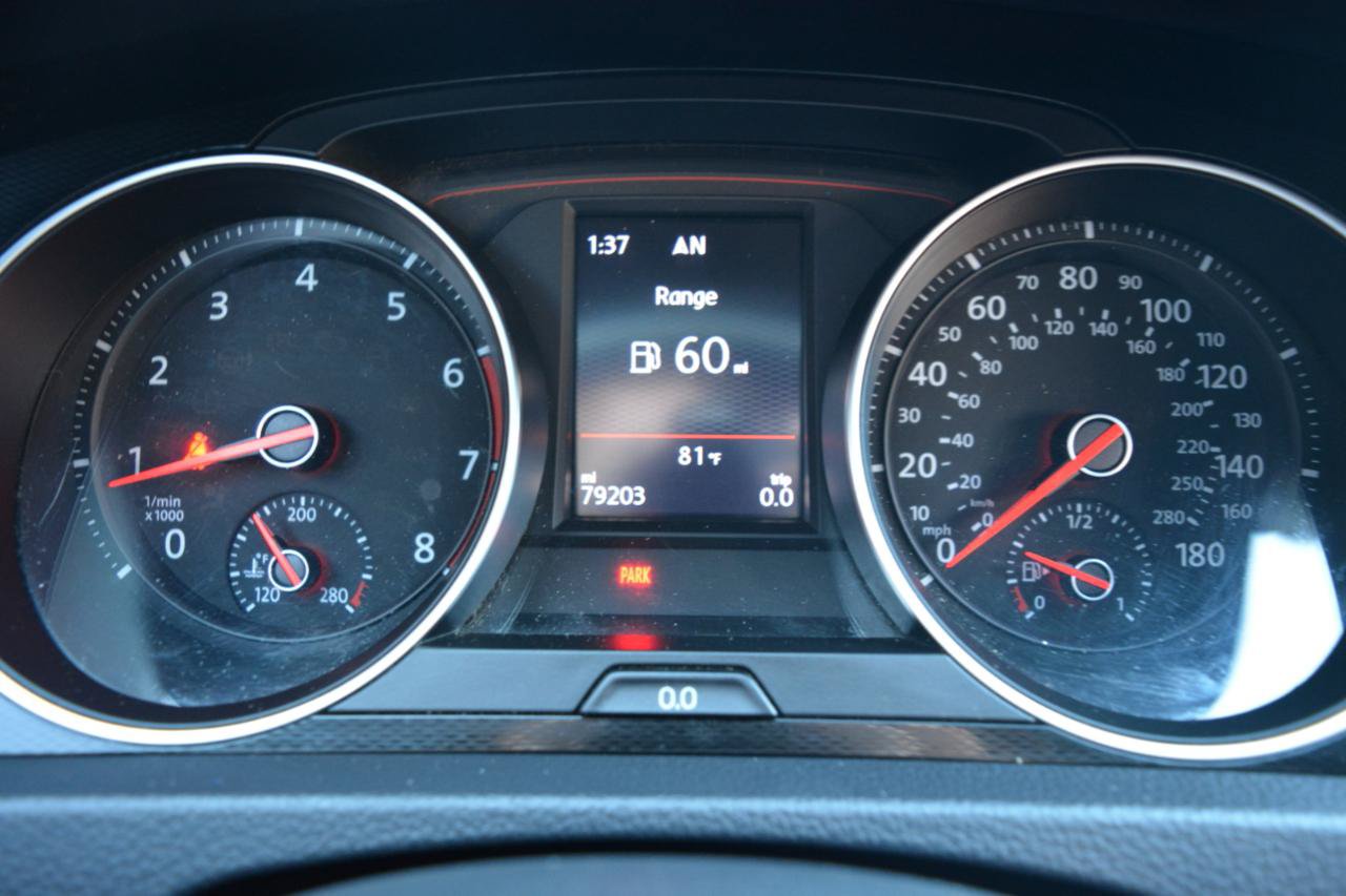 Used 2017 Volkswagen GTI Sport FWD image 20