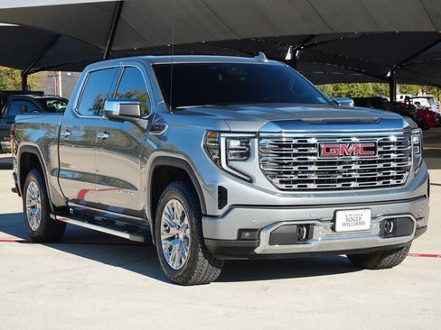 Used 2025 GMC Sierra 1500 Denali image 6
