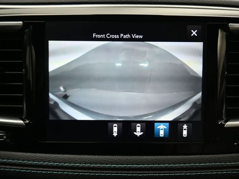 Used 2020 Chrysler Pacifica Limited w/ Advanced Safetytec Group image 24