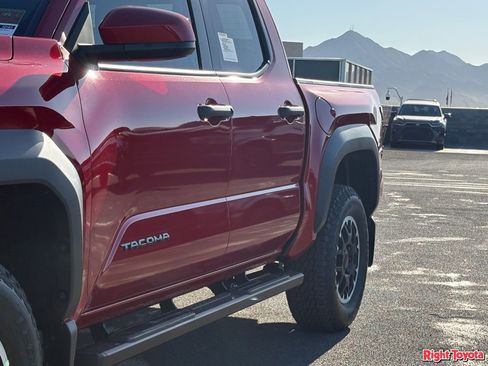 New 2026 Toyota Tacoma TRD Off-Road AWD/4WD image 10