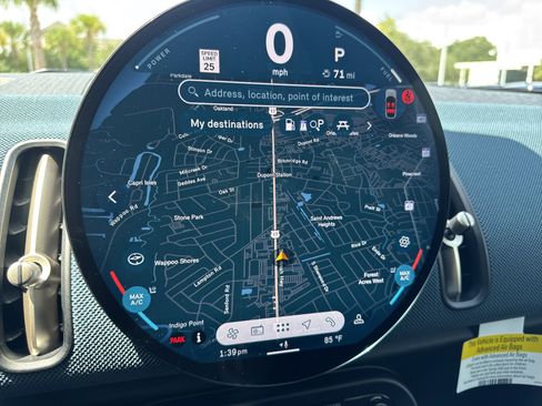 Used 2025 MINI Cooper Countryman S w/ Comfort Package Max image 13